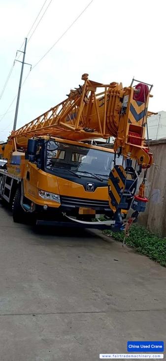 Buy XCMG 25KD Used Crane / 1